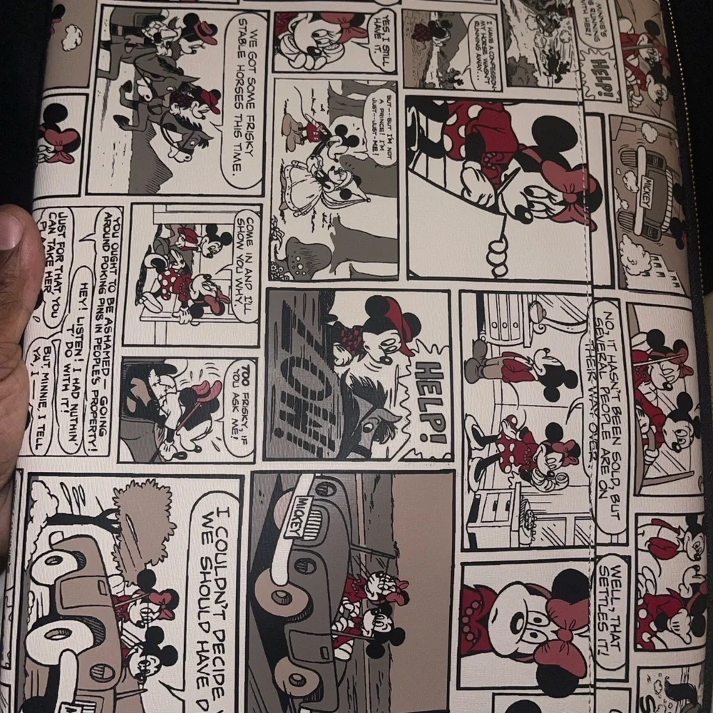 Kate Spade x Disney Minnie Comic Strip  Universal 15 Inch Laptop Sleeve NWOT